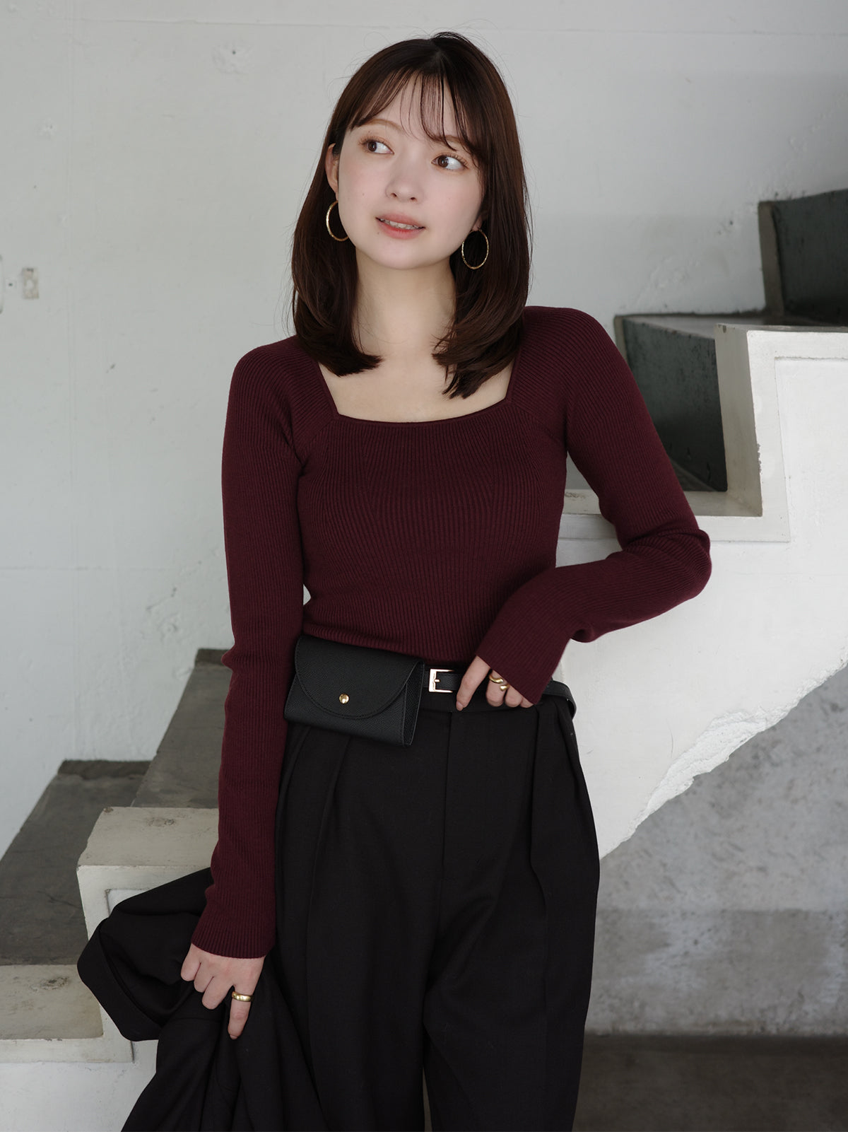 シルクカシミアブレンドデコルテリブニット