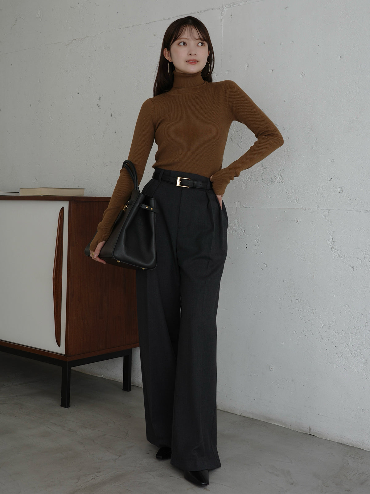 シルクカシミアブレンドフィットリブタートルニット