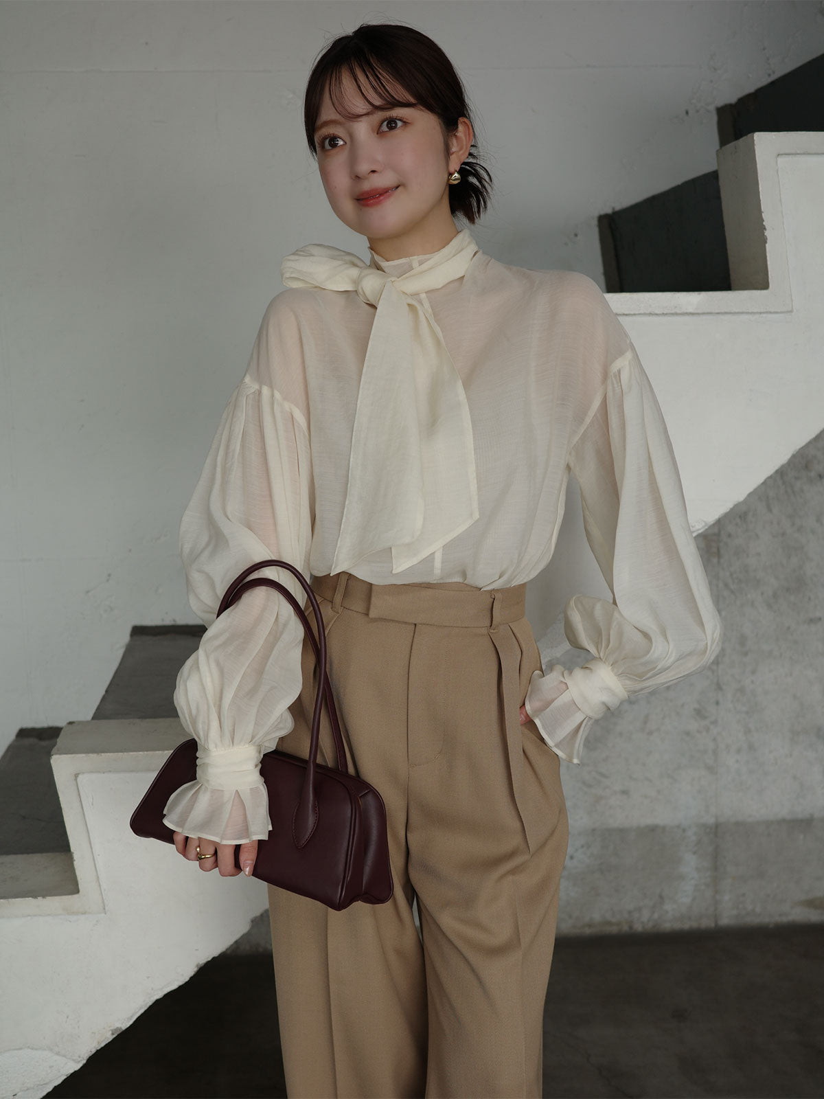 ベーシックタックワイドパンツ