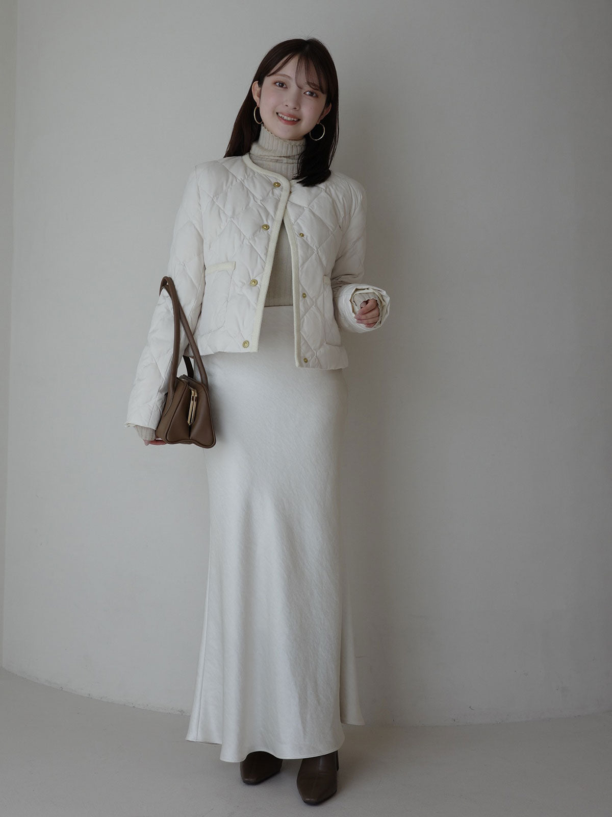 【TAION×anuans】ノーカラーキルティングショートダウン