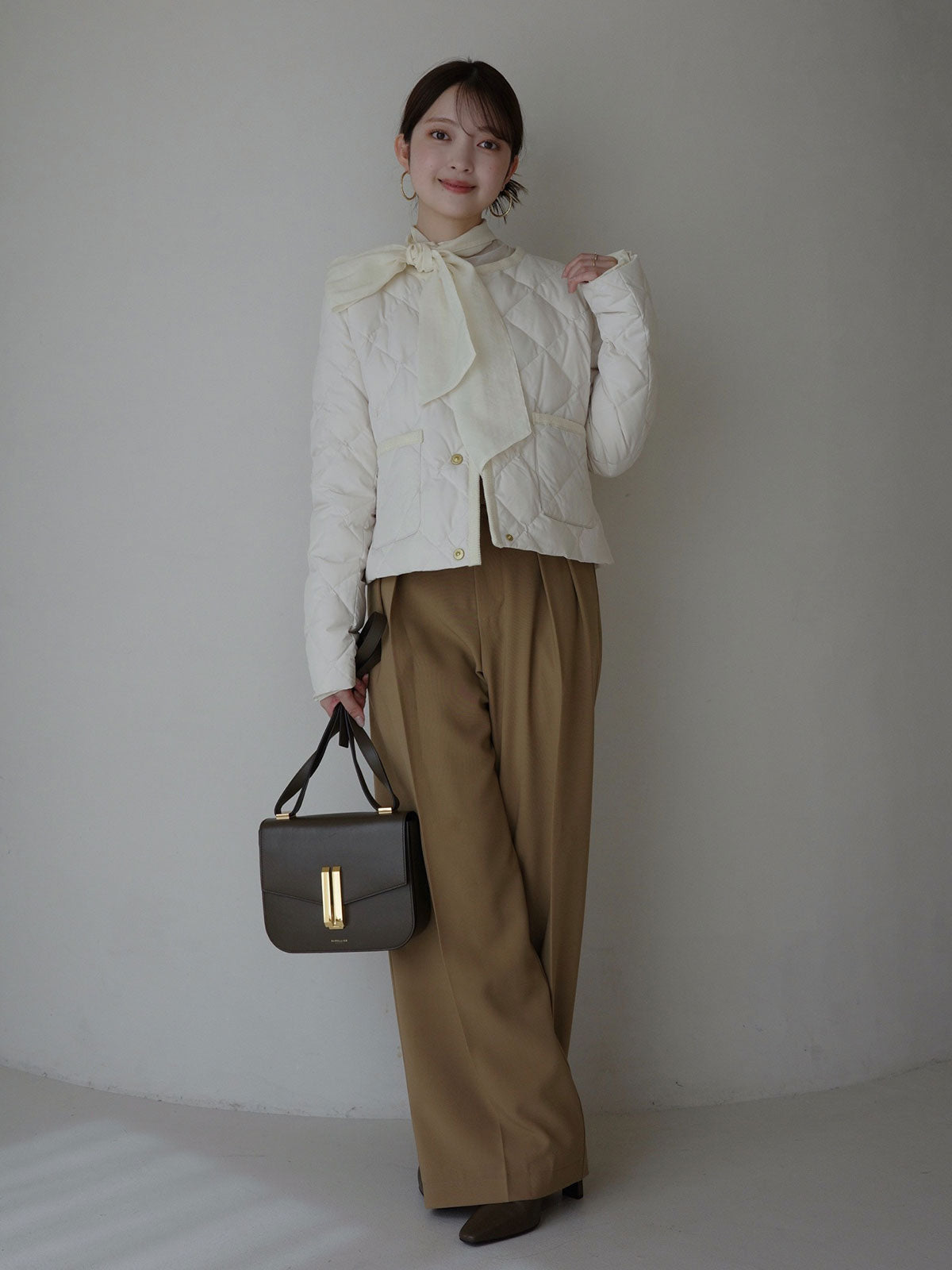 【TAION×anuans】ノーカラーキルティングショートダウン