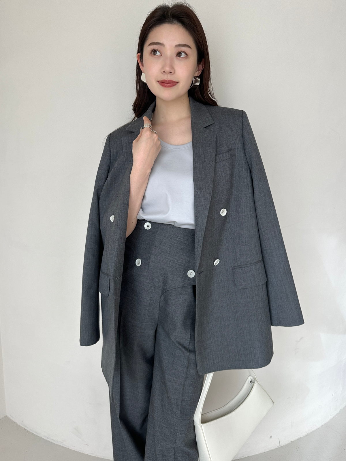 丝滑触感棉质U领T恤