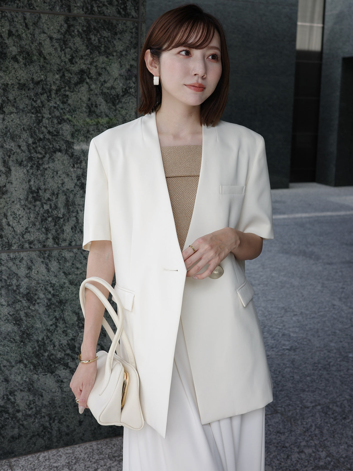 ハイネックノーカラージャケット