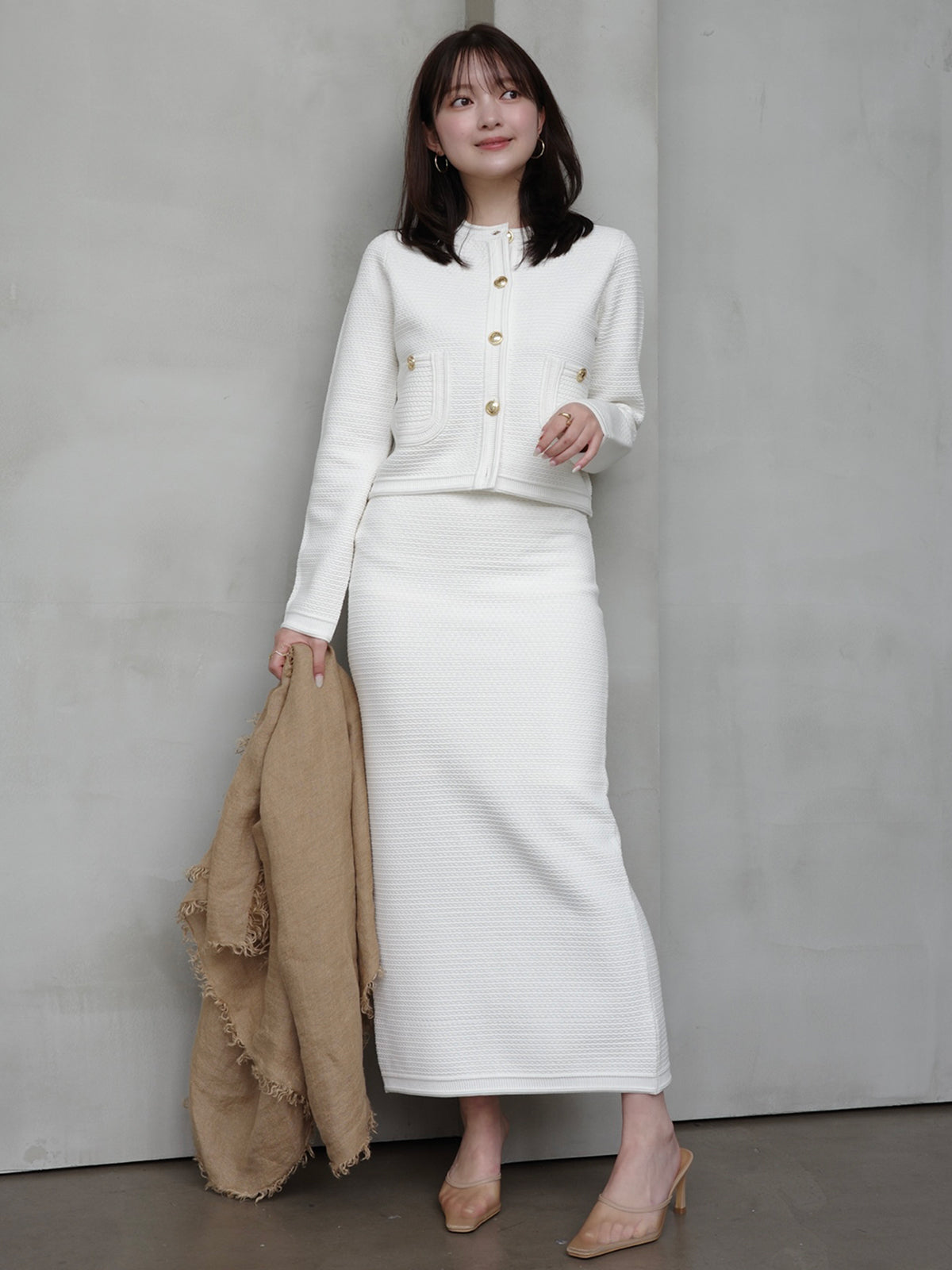 ノーカラーラーベンニットジャケット