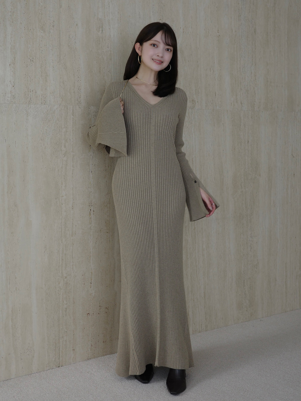 セミマーメイドニットワンピース