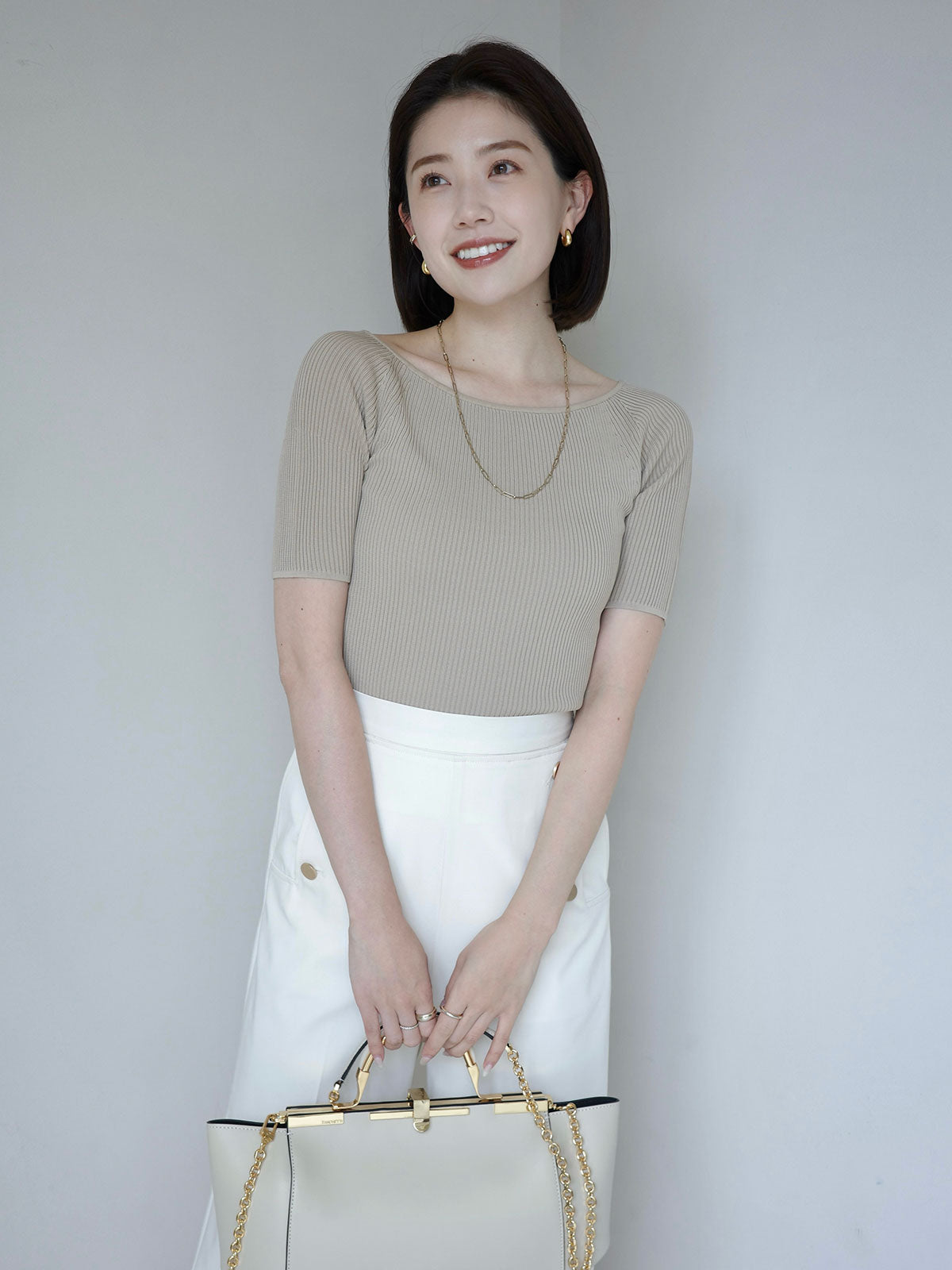 COLOR:BEIGE
