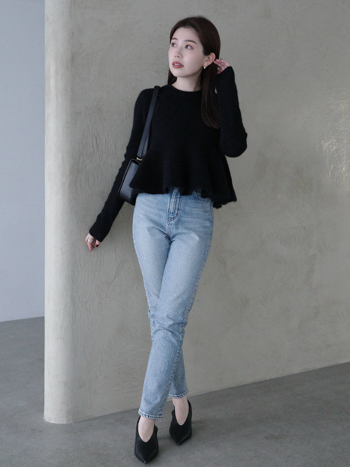 ペプラムショートニットトップス