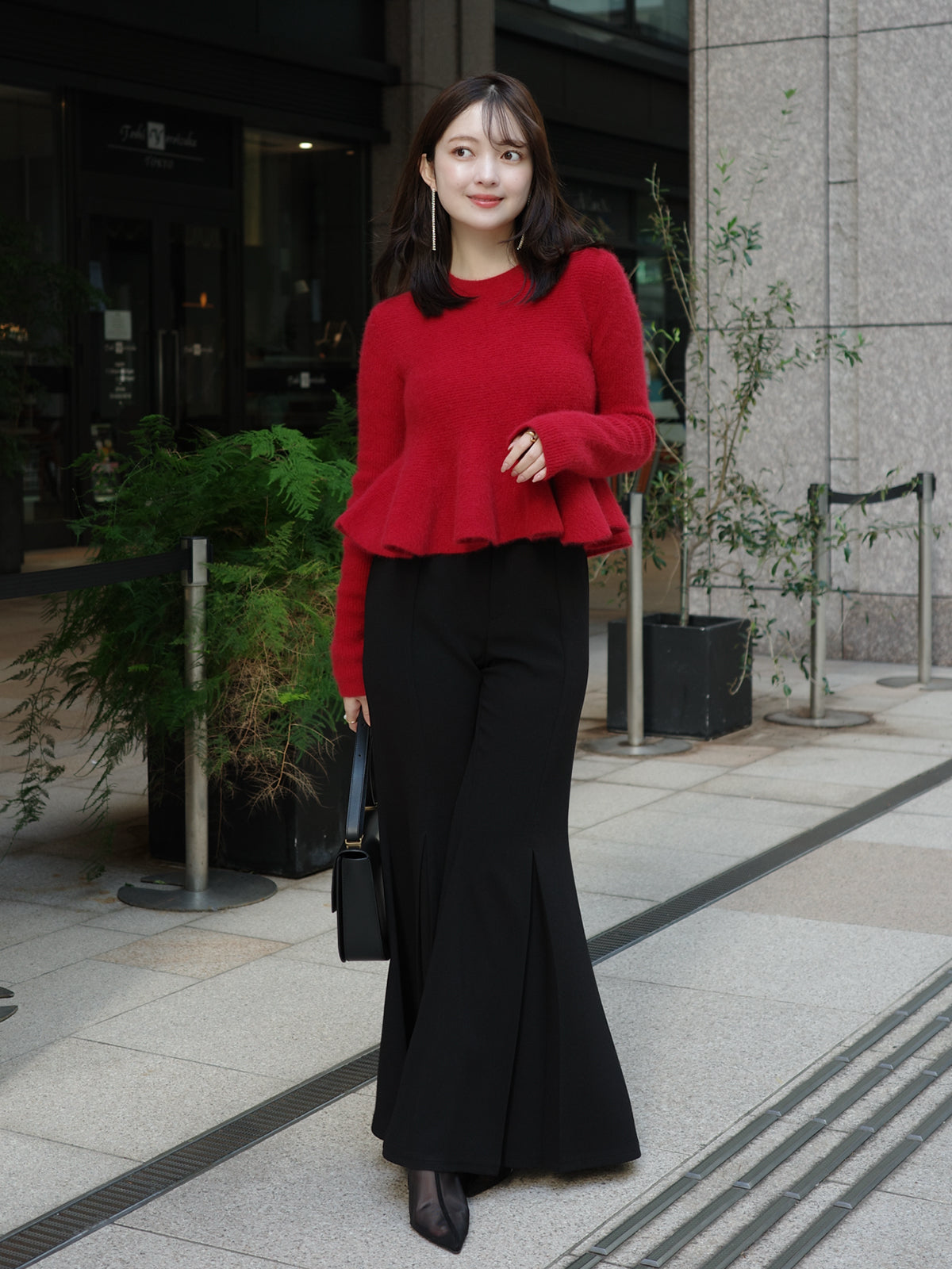 トリアセバックサテンフレアパンツ