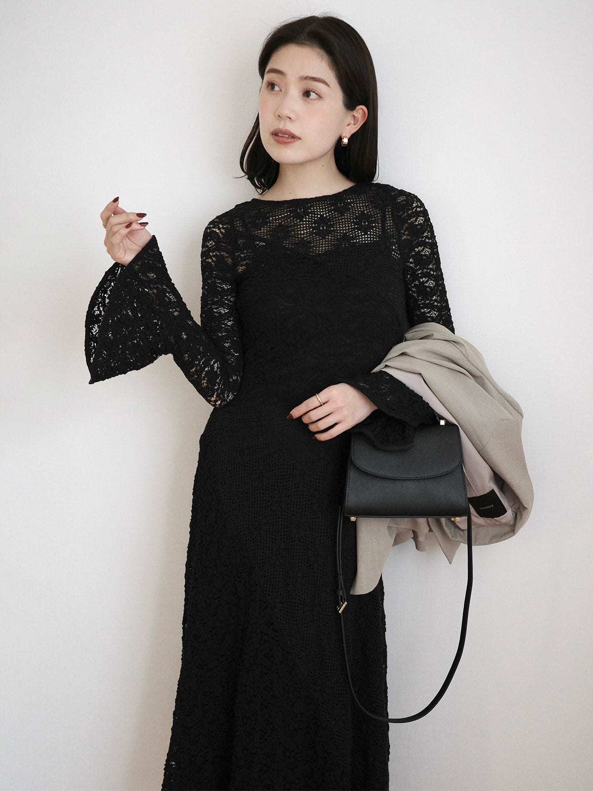 シュリンクレースパネルワンピース