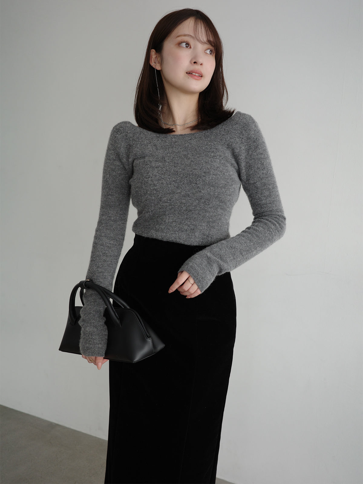 ベルベットナロースカート