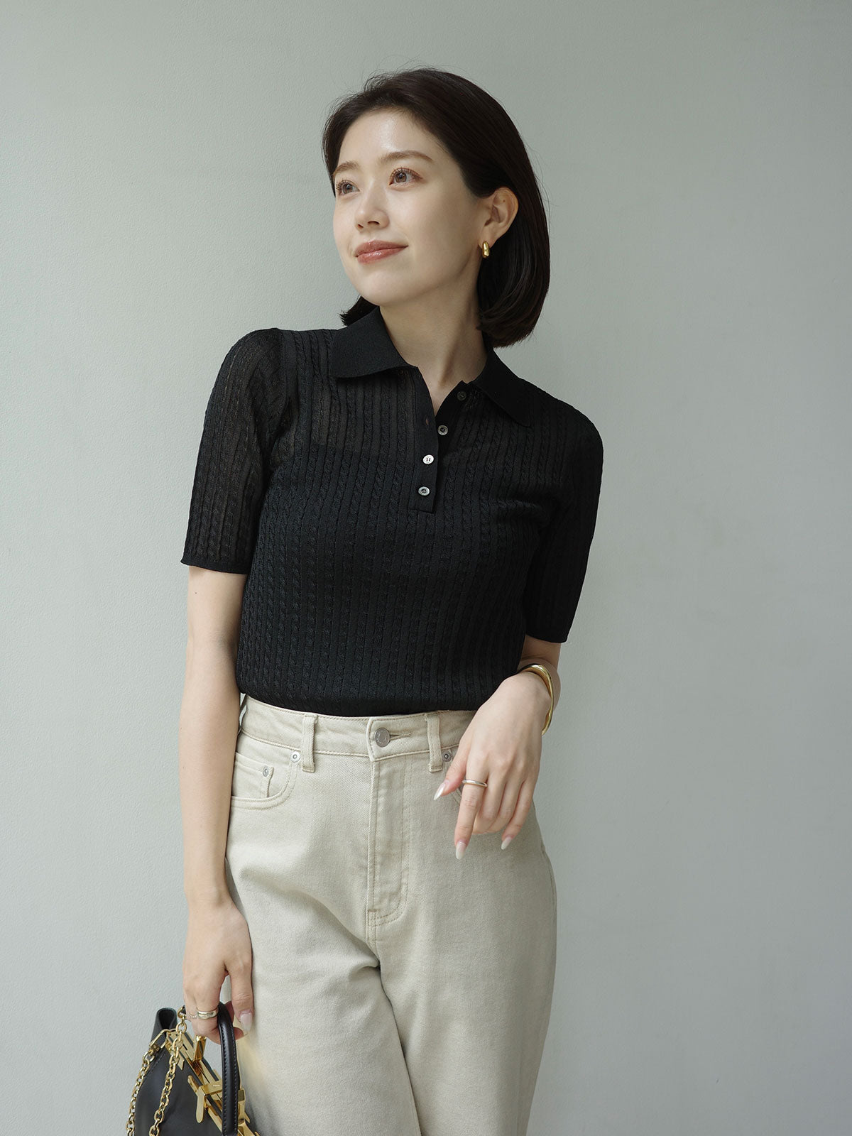 COLOR:BLACK