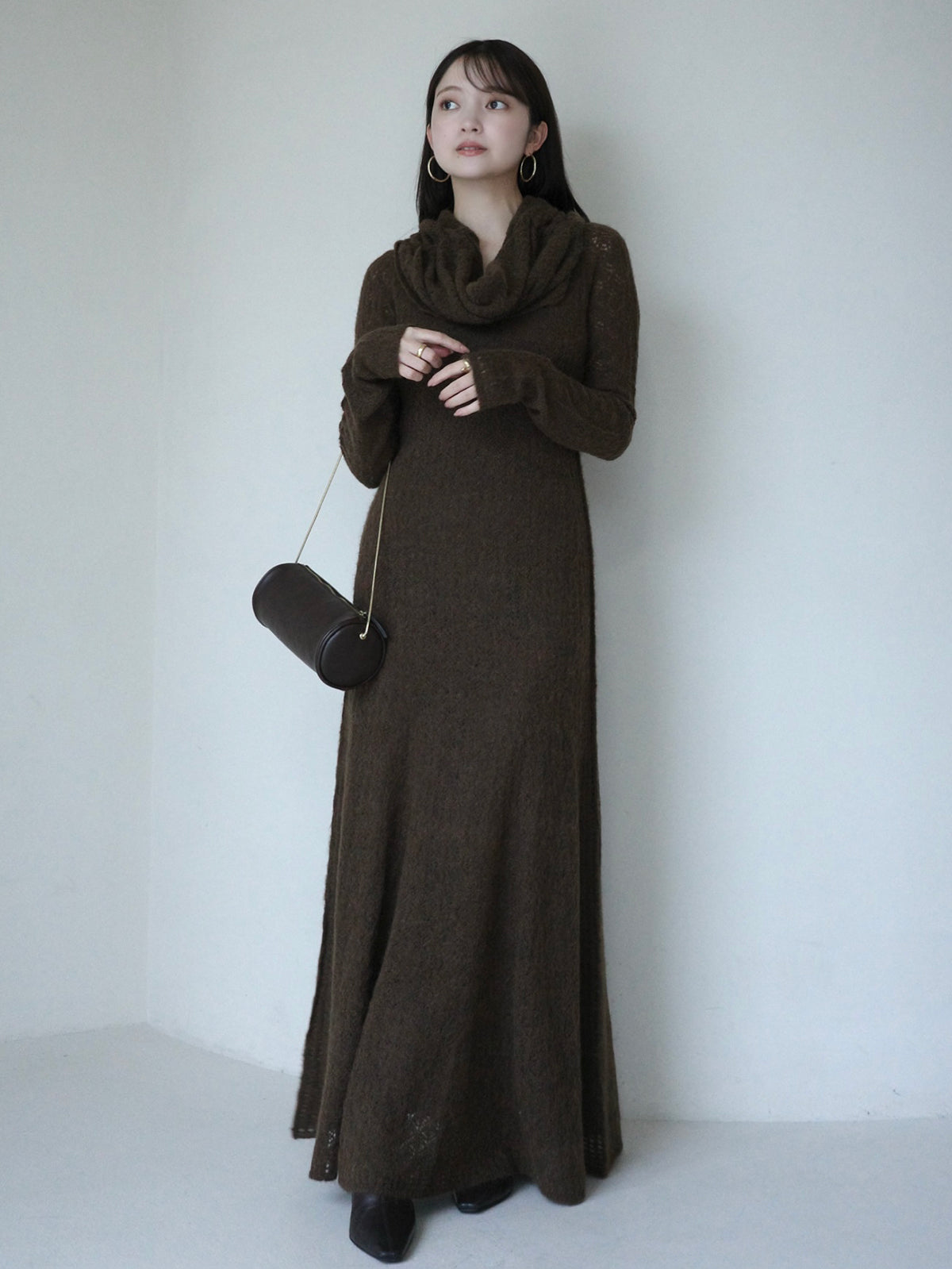 レースワークニットワンピース