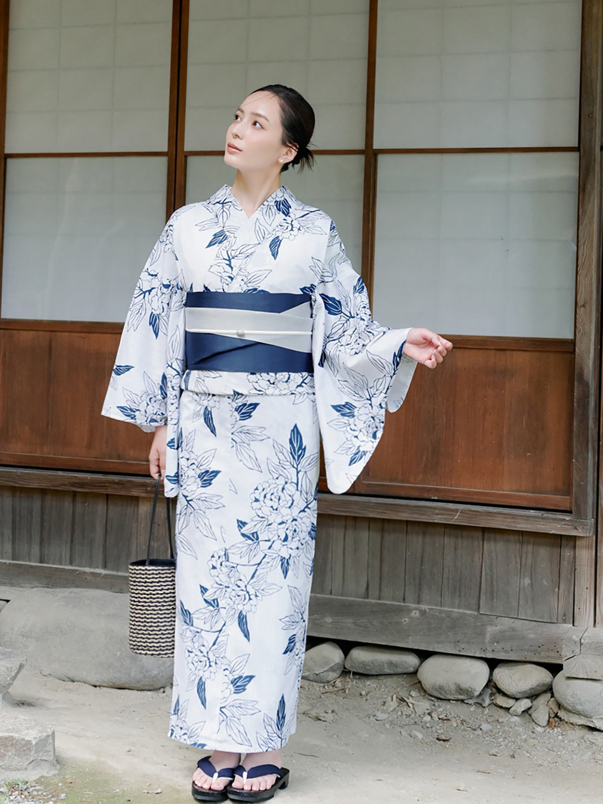 line art peony yukata set - WHITE