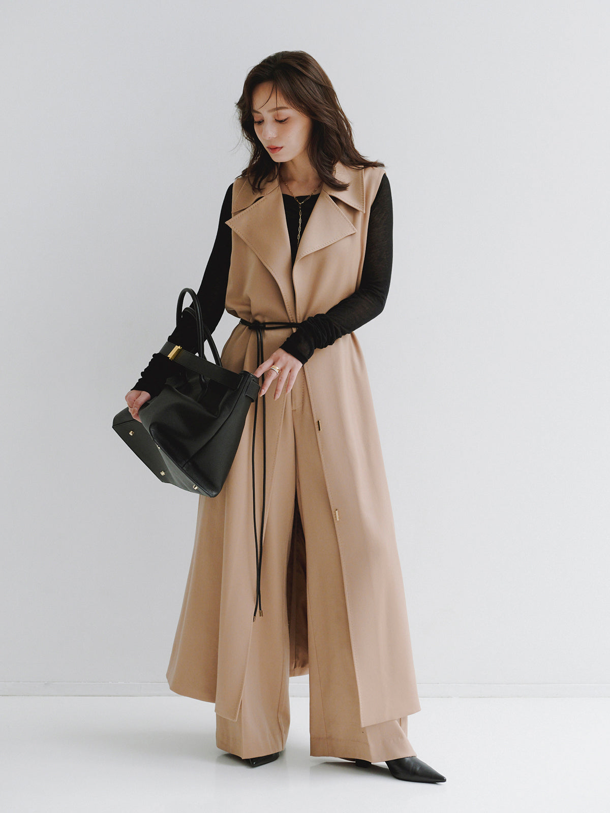 COLOR:BEIGE