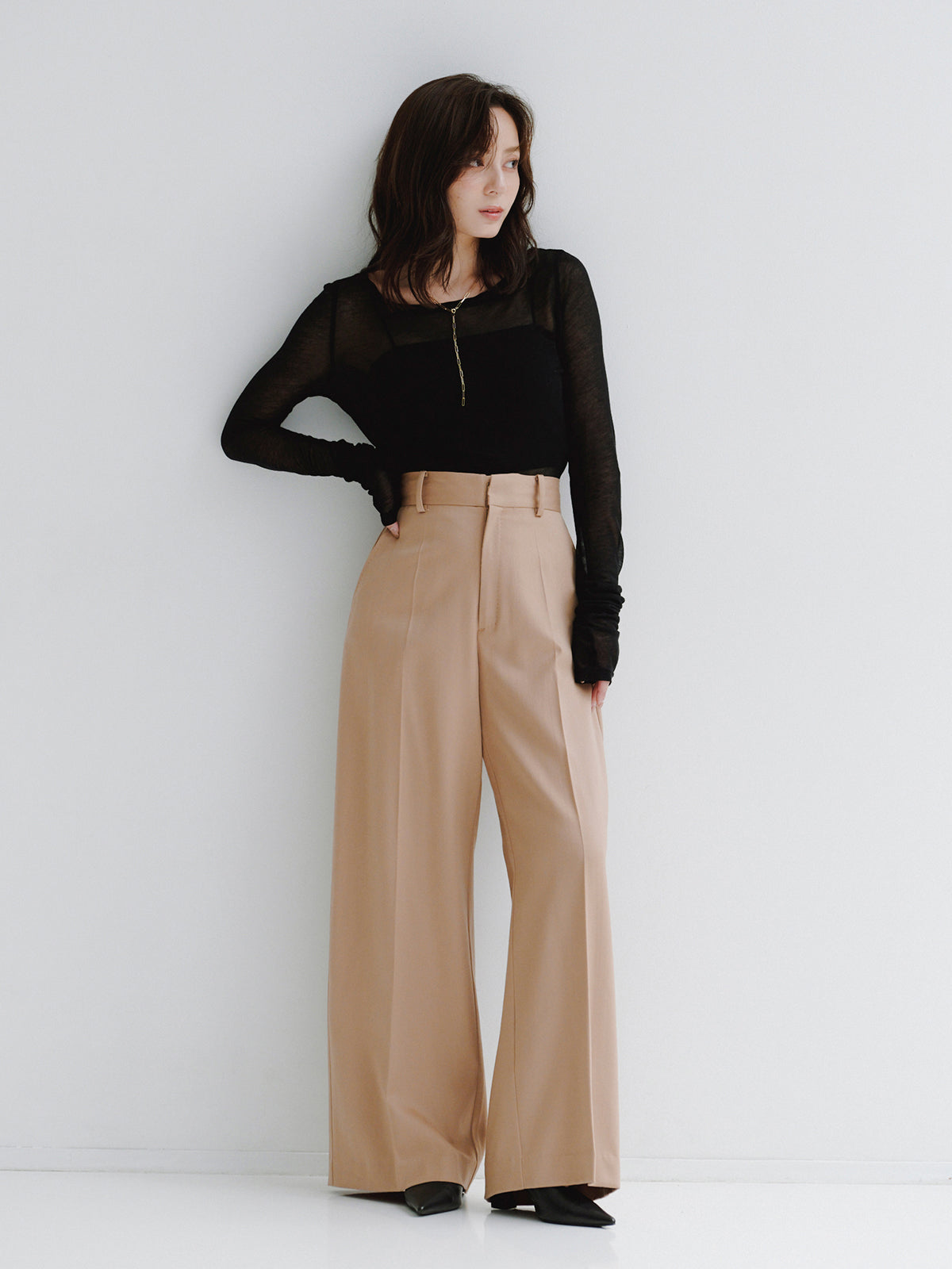 COLOR:BEIGE