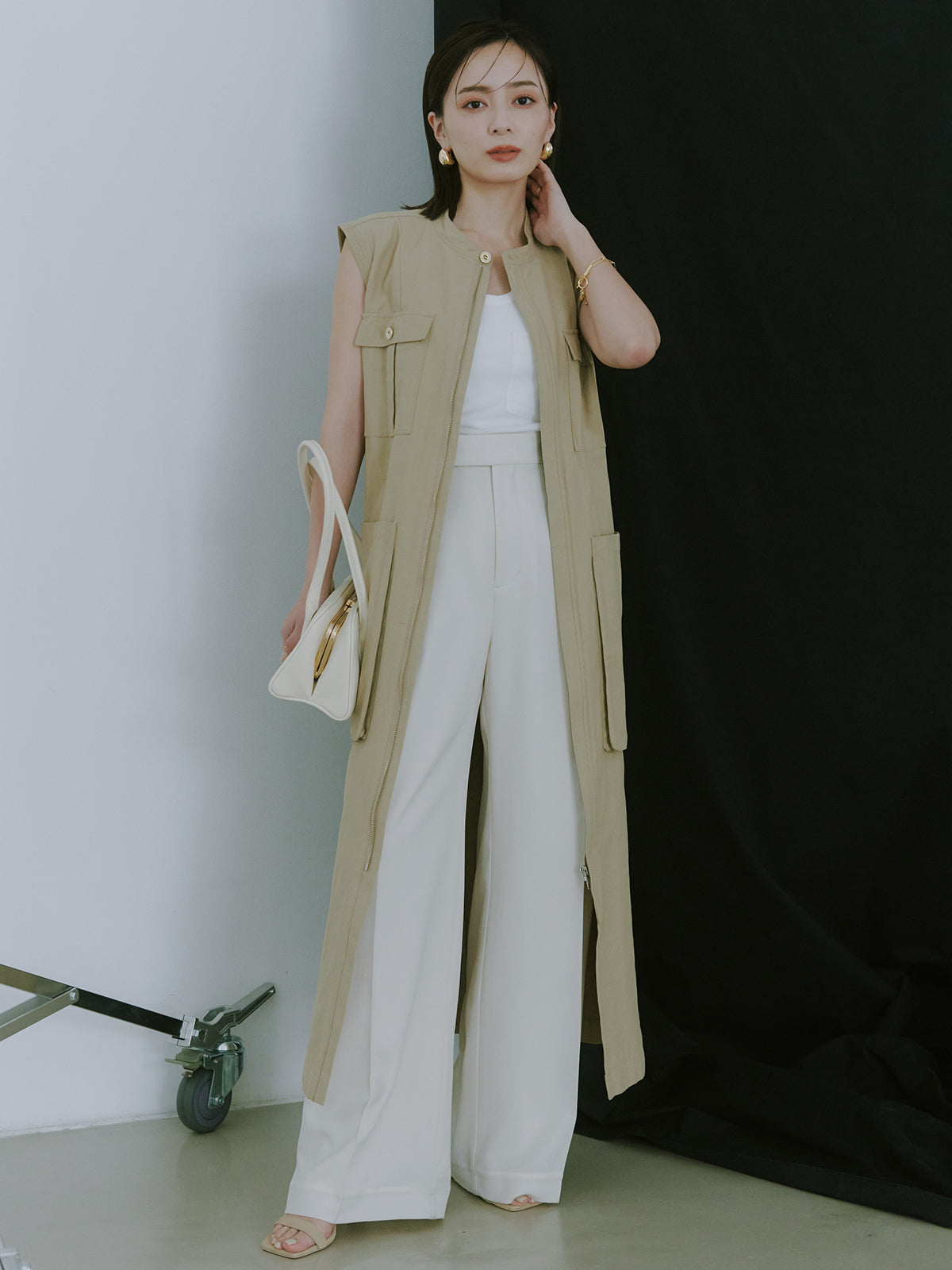 ツータックワイドパンツ