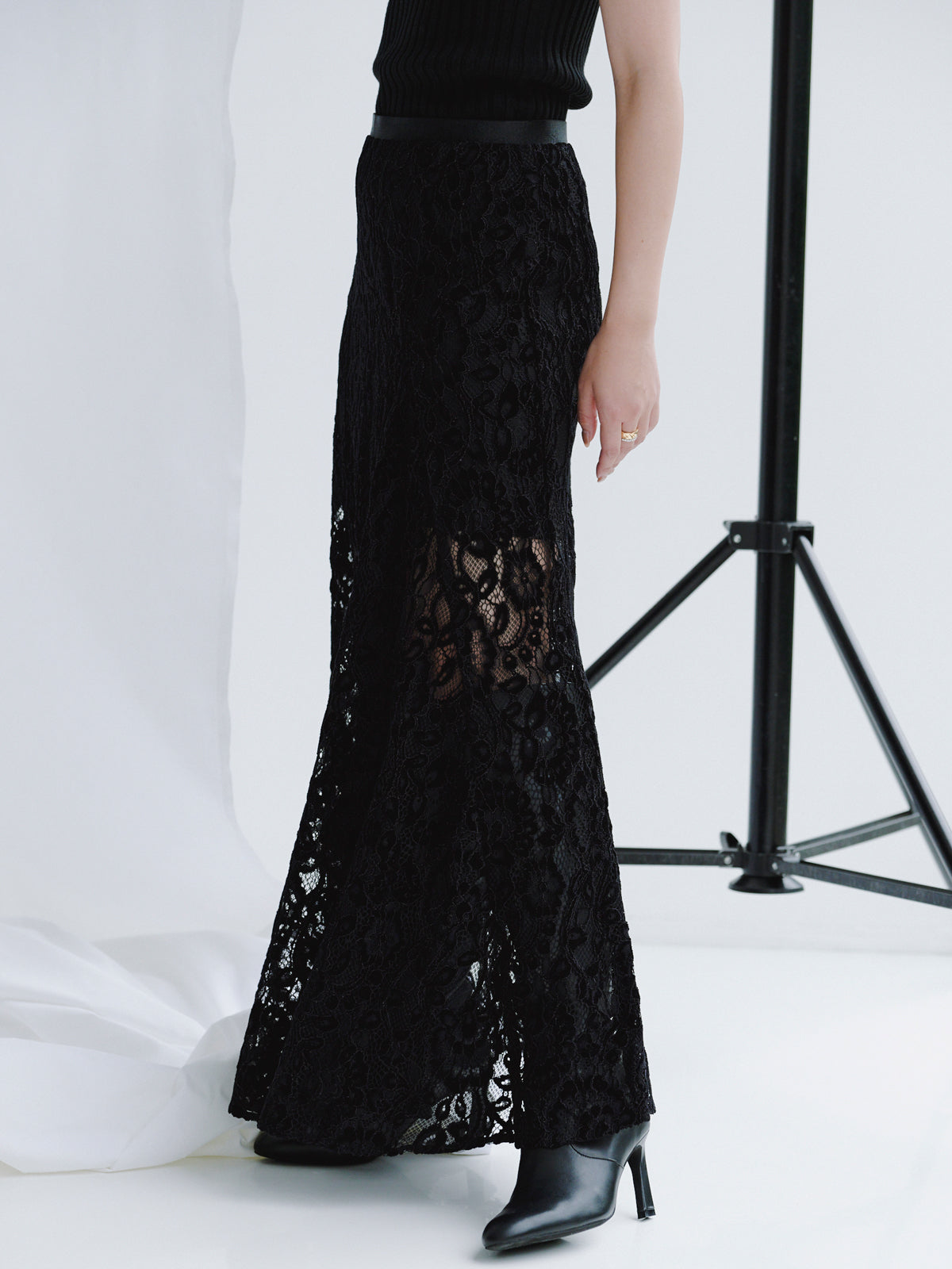 ベロアレースナロースカート