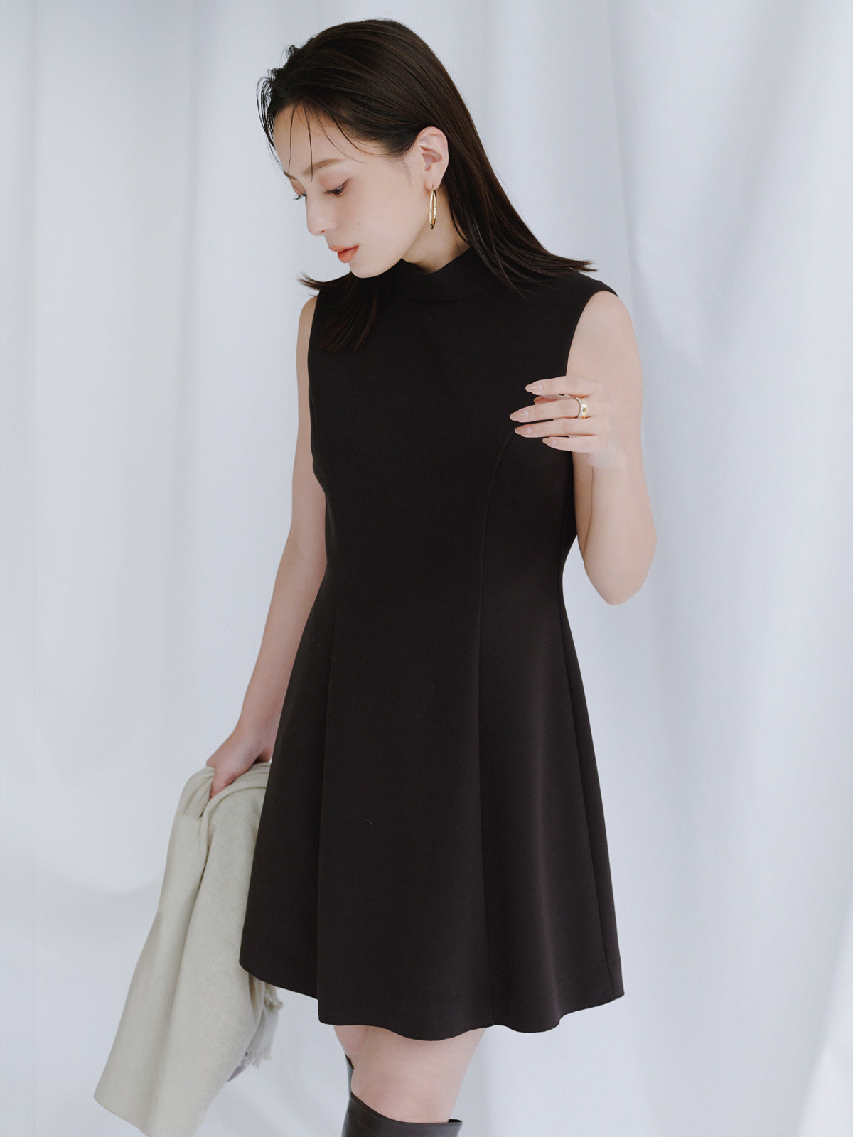 カットジョーゼットミニワンピース