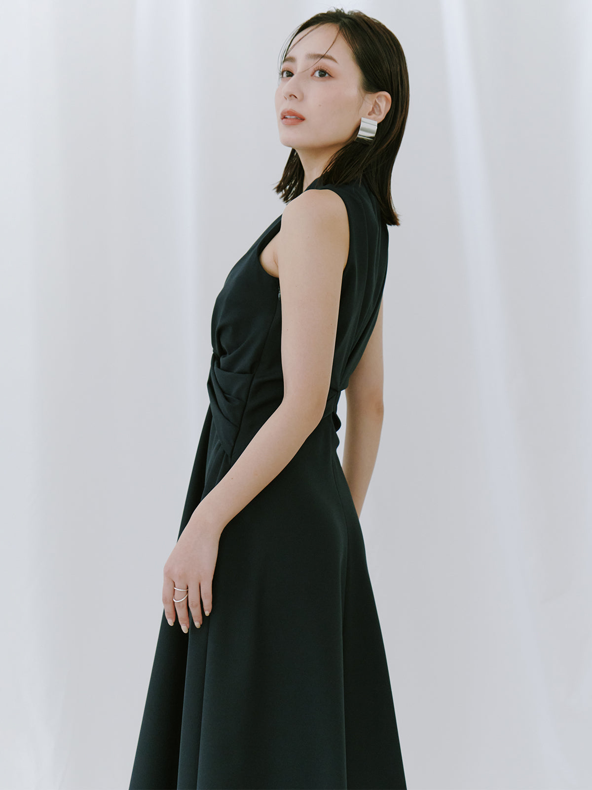 ツイストギャザーワンピース