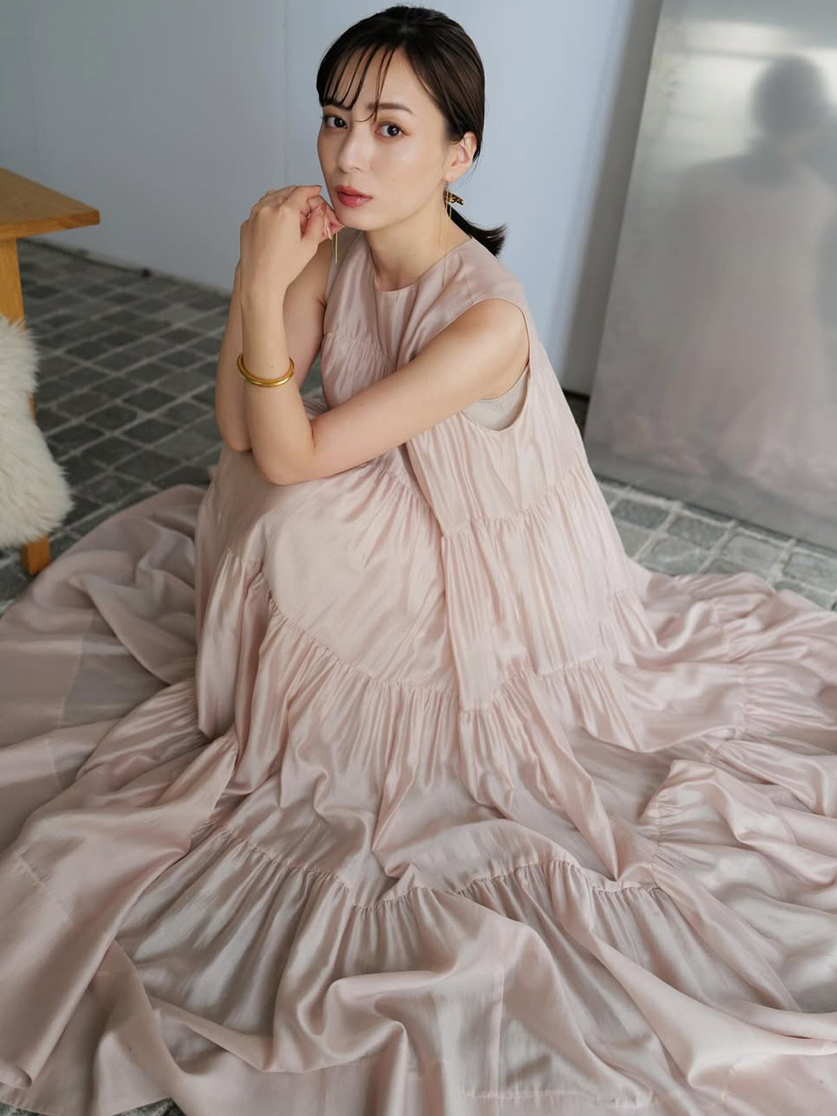 テンセルリッチオーガンティアードワンピース