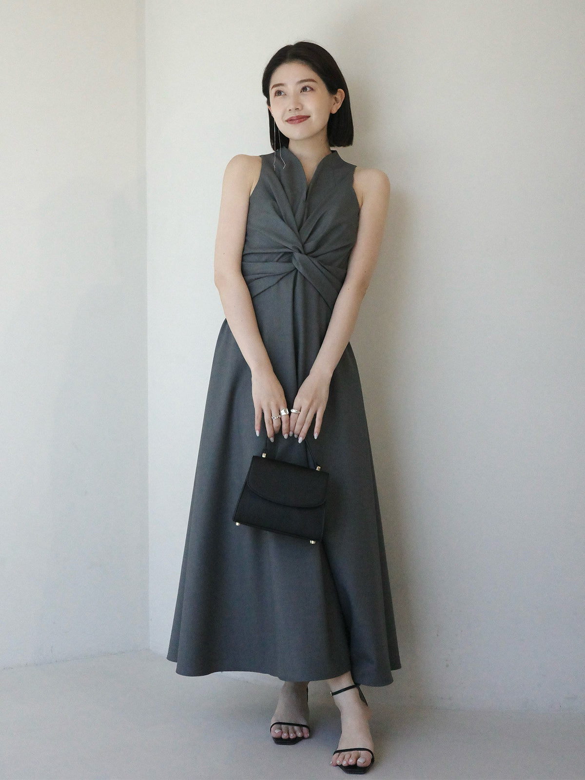 ツイストギャザーワンピース