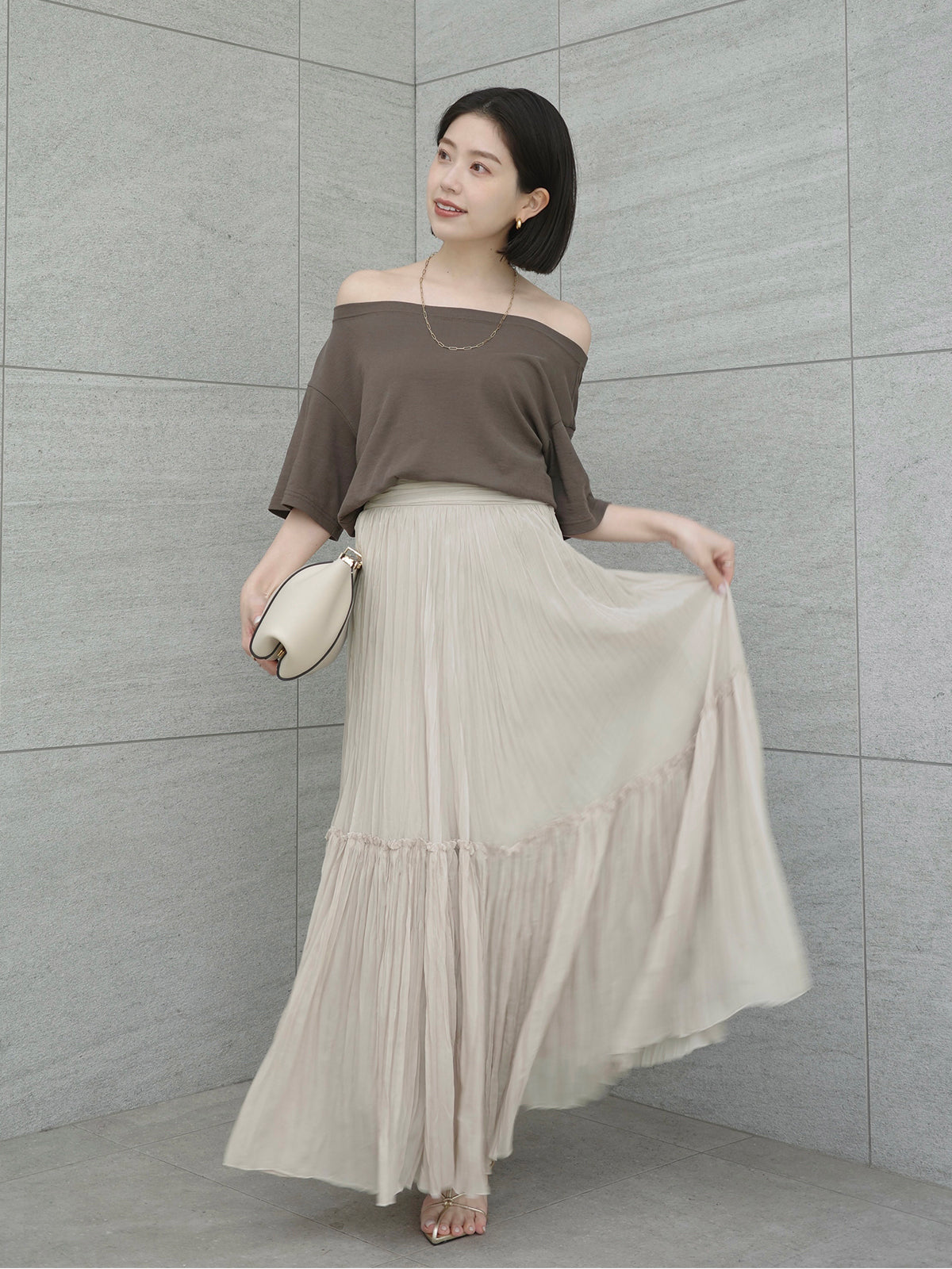 Off-Shoulder T-Shirt