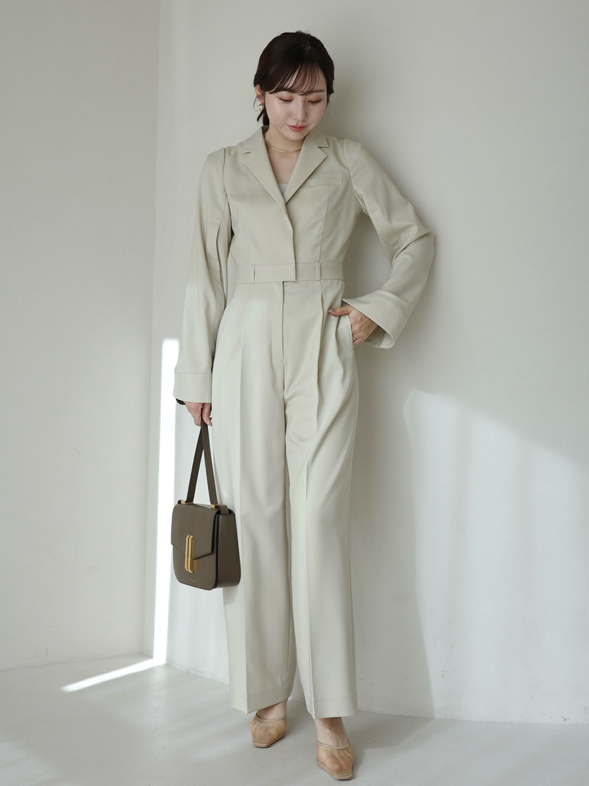 ミニマルテーラードオールインワン