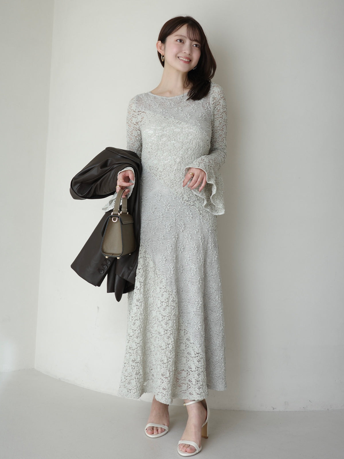 シュリンクレースパネルワンピース