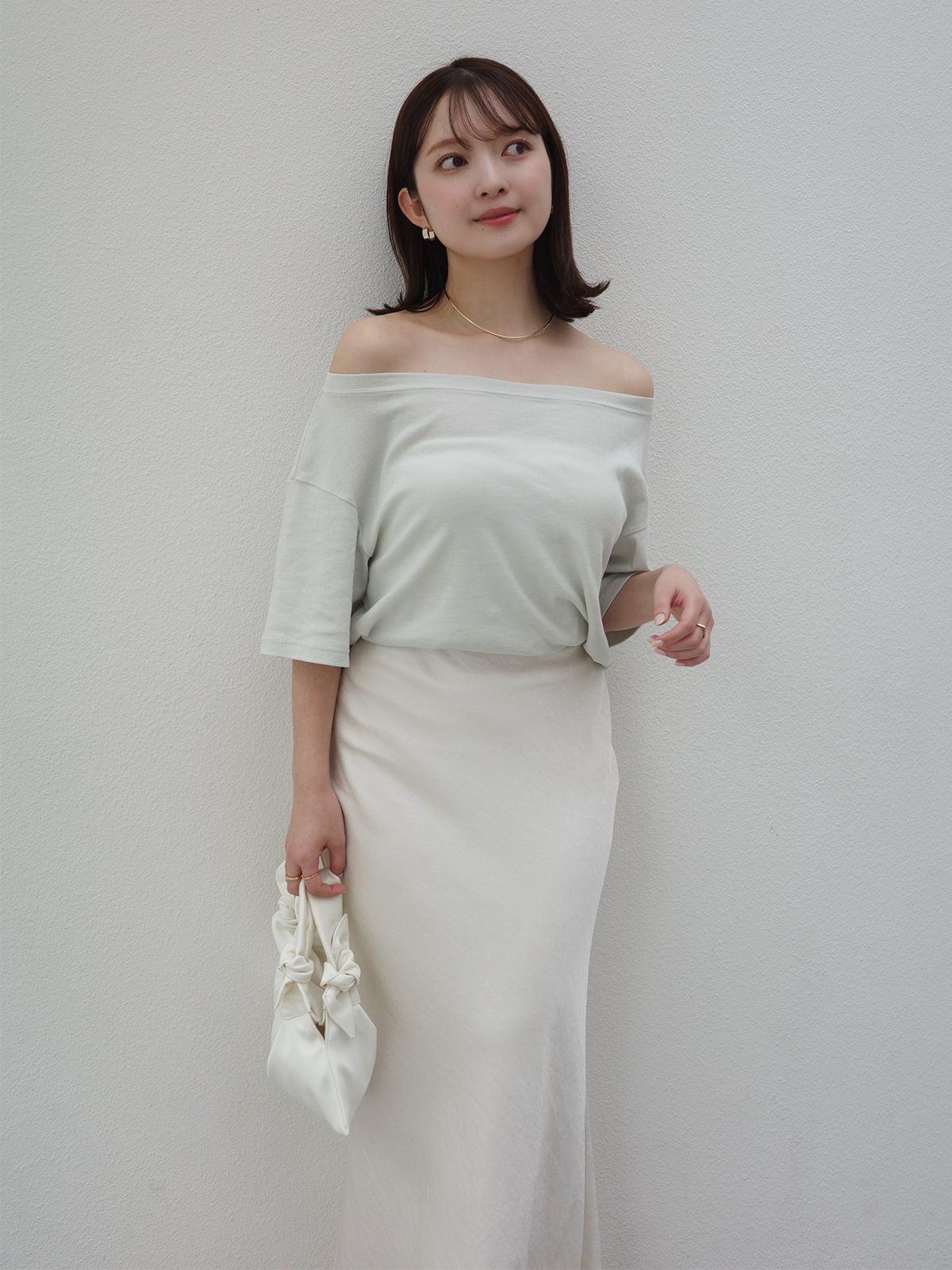 Off-Shoulder T-Shirt