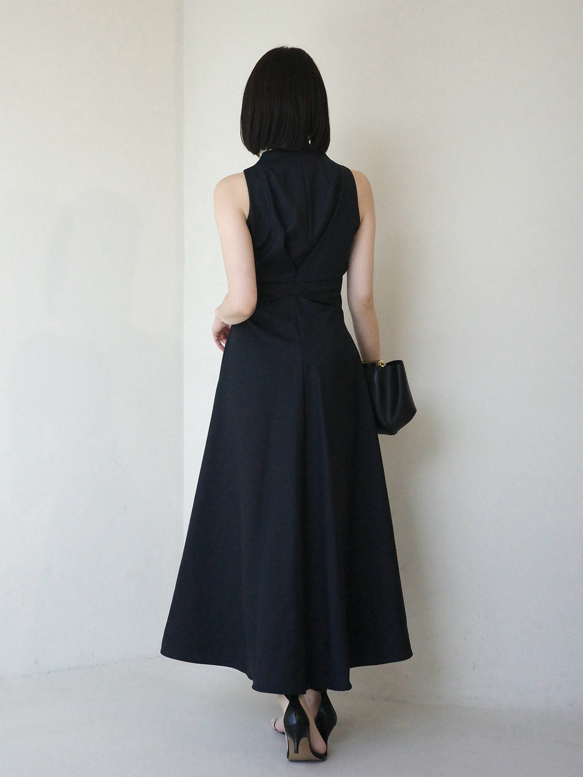 ツイストギャザーワンピース