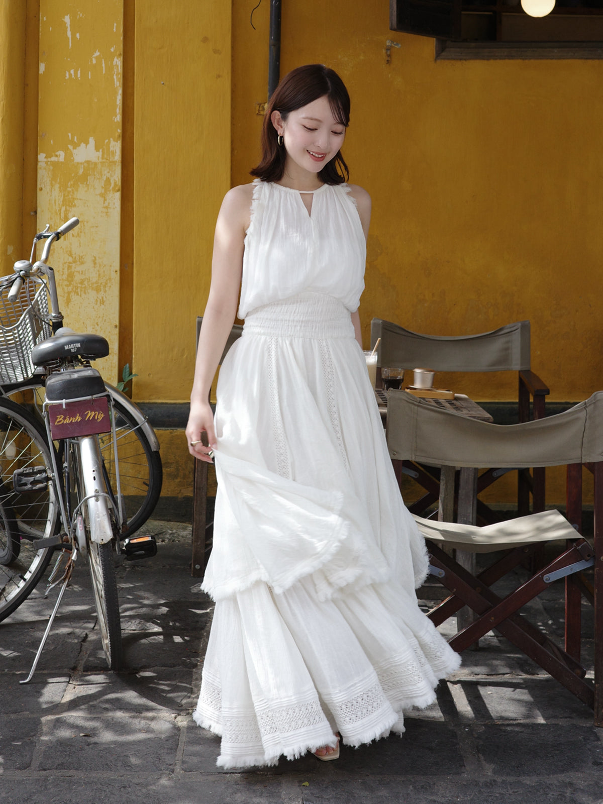 Indiaバックオープンティアードワンピース