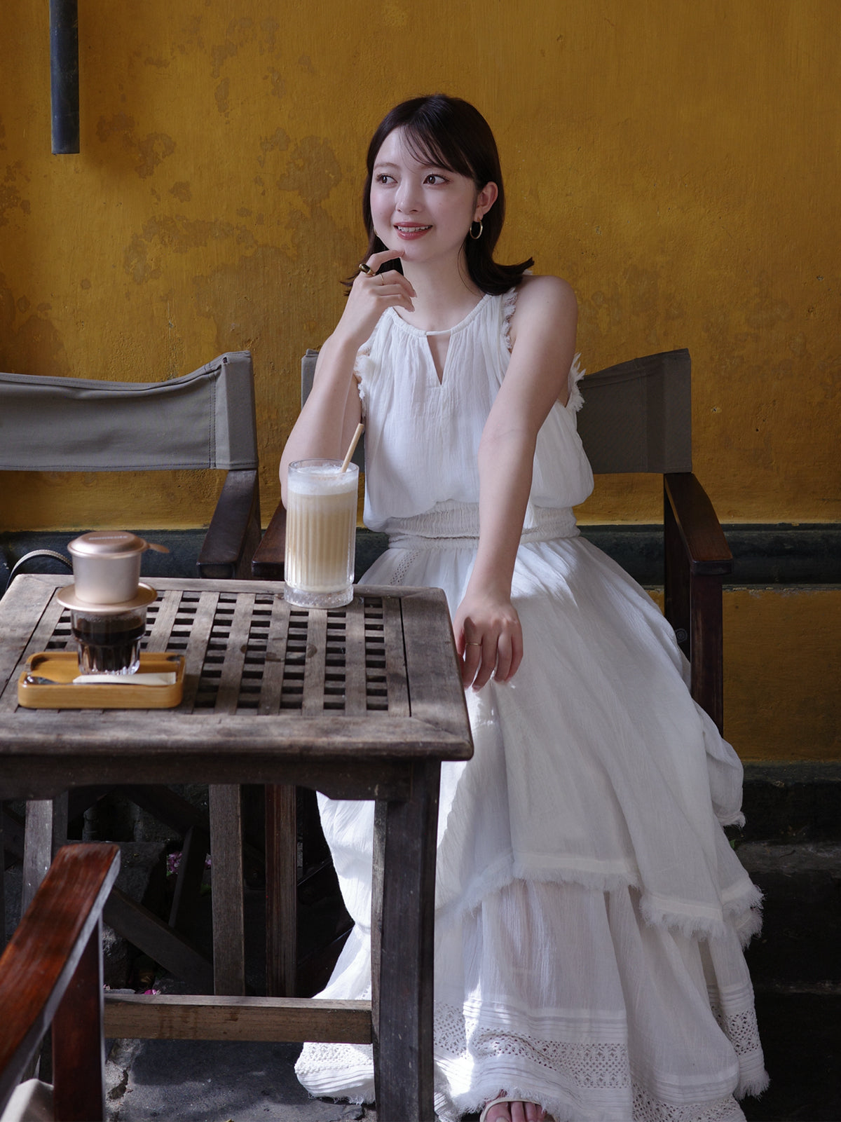 Indiaバックオープンティアードワンピース