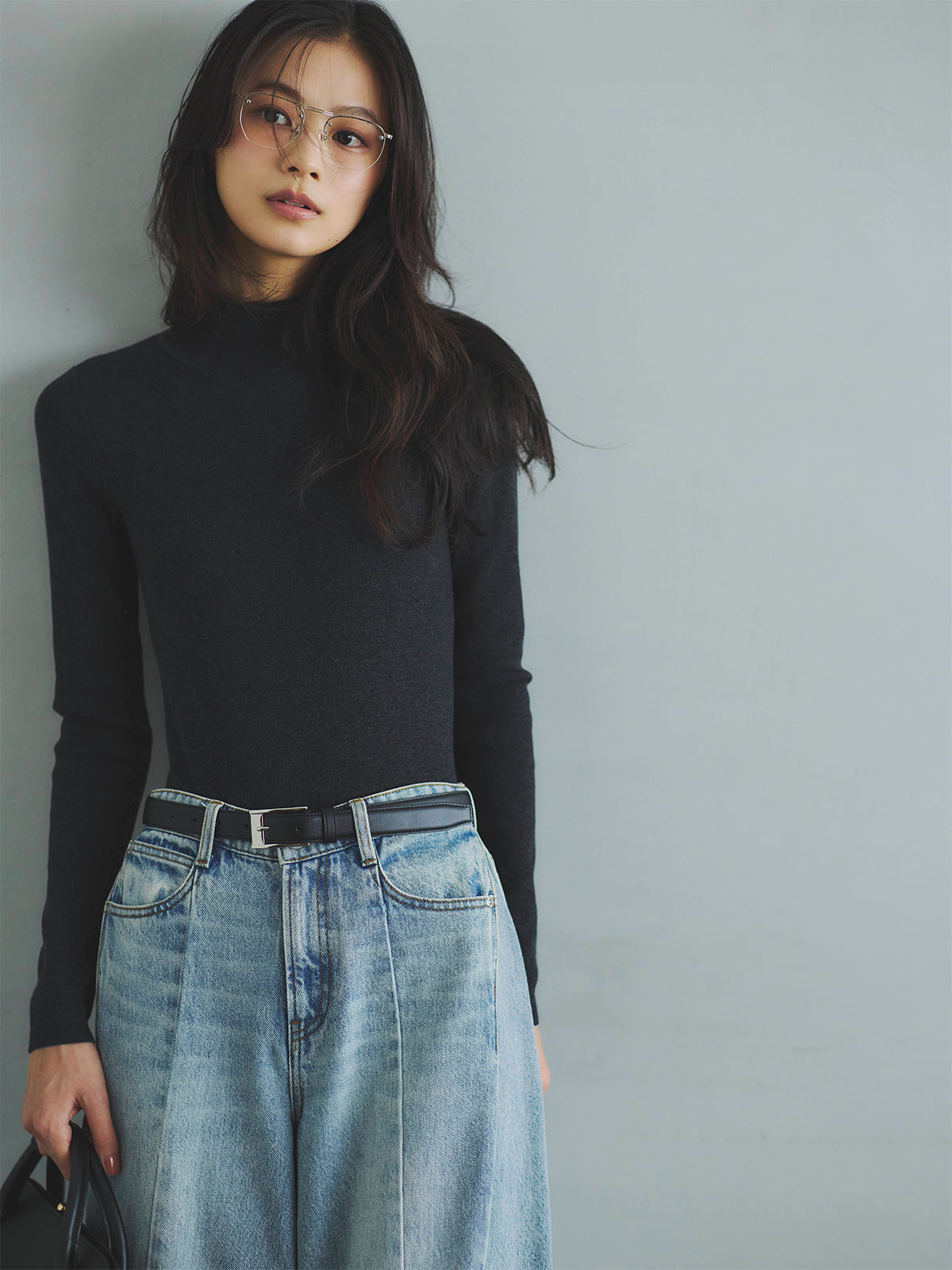 バックオープンニットボディスーツ