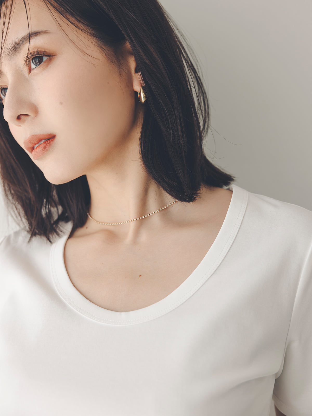 シルクタッチコットンUネックT