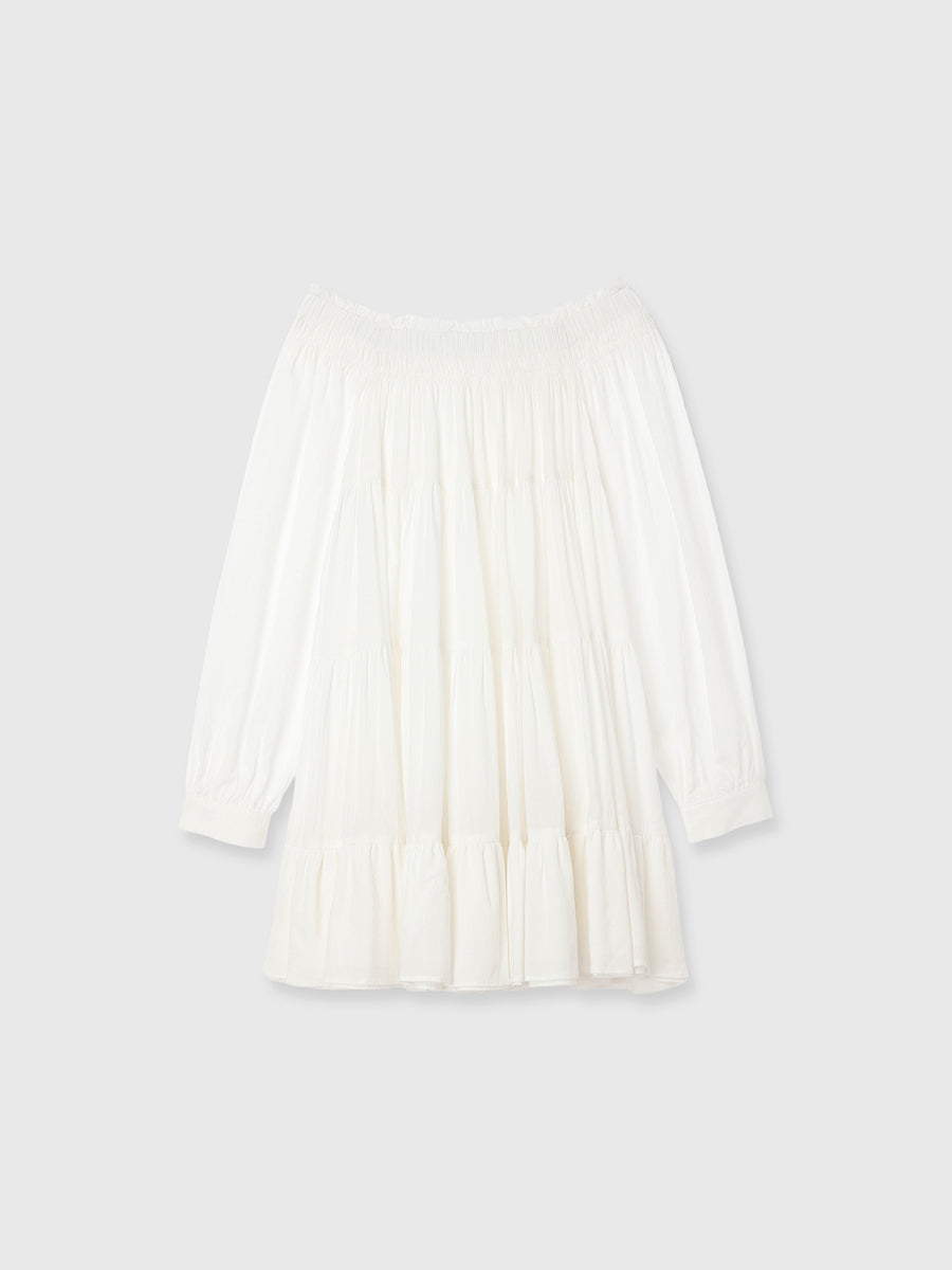 COLOR:WHITE