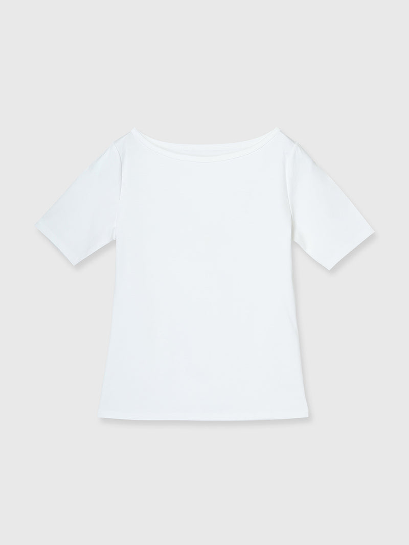 COLOR:WHITE