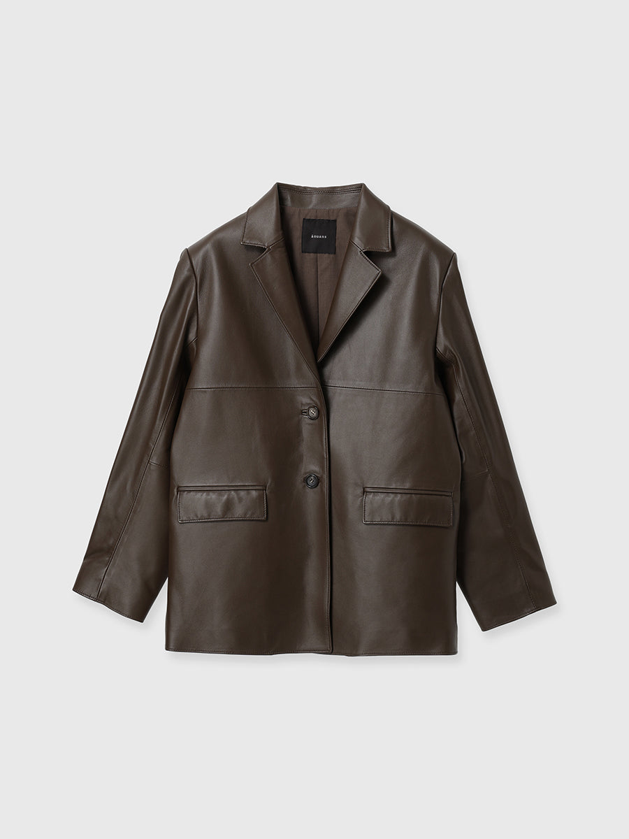 【あっくん】00s DKNY レザー テーラードジャケット 黒 XL 牛革 DKNY（レザージャケット）のフリマアイテム一覧