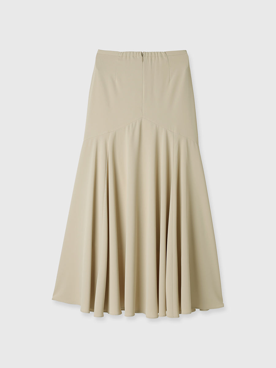 ライトダブルサテンボリュームナロースカート