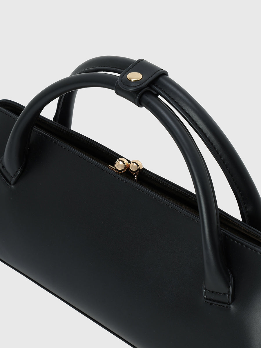 タイトハンドルバッグ