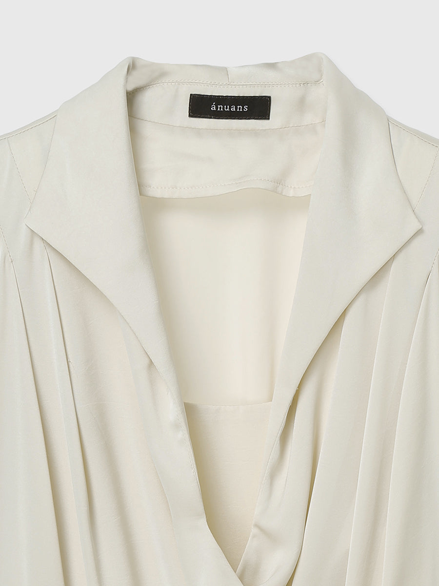 サテンオープンカラーフレアワンピース