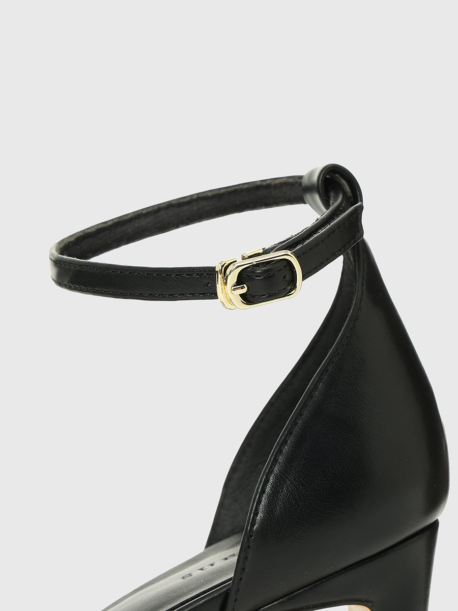 アンクルベルトバーサンダル