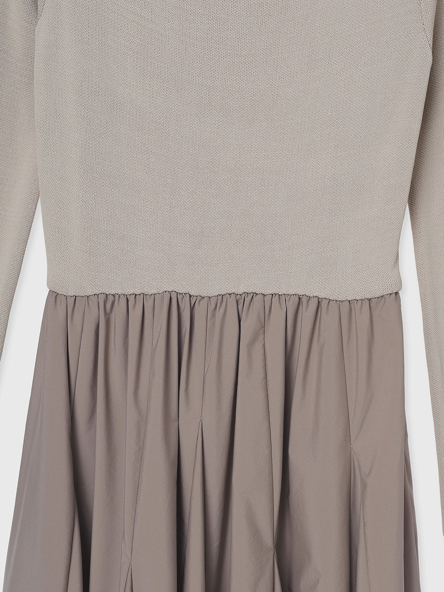 ニットドッキングフレアワンピース