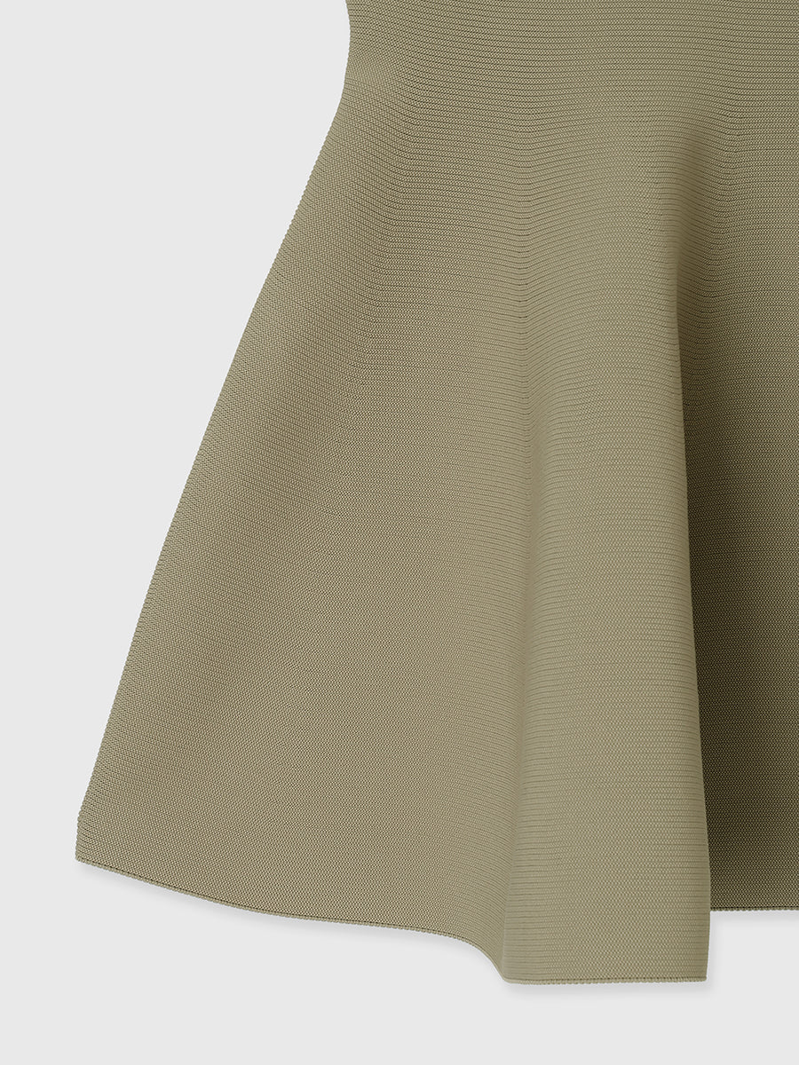 ホールガーメントペプラムニット