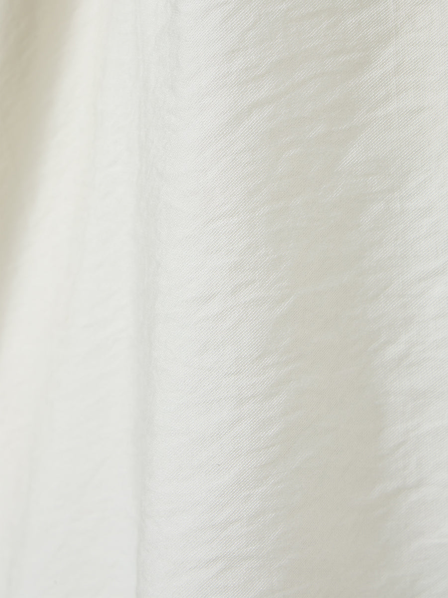 リンクルラッフルブラウス