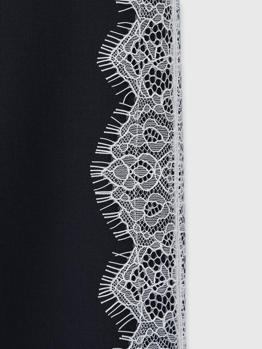 レーストリムタックパンツ