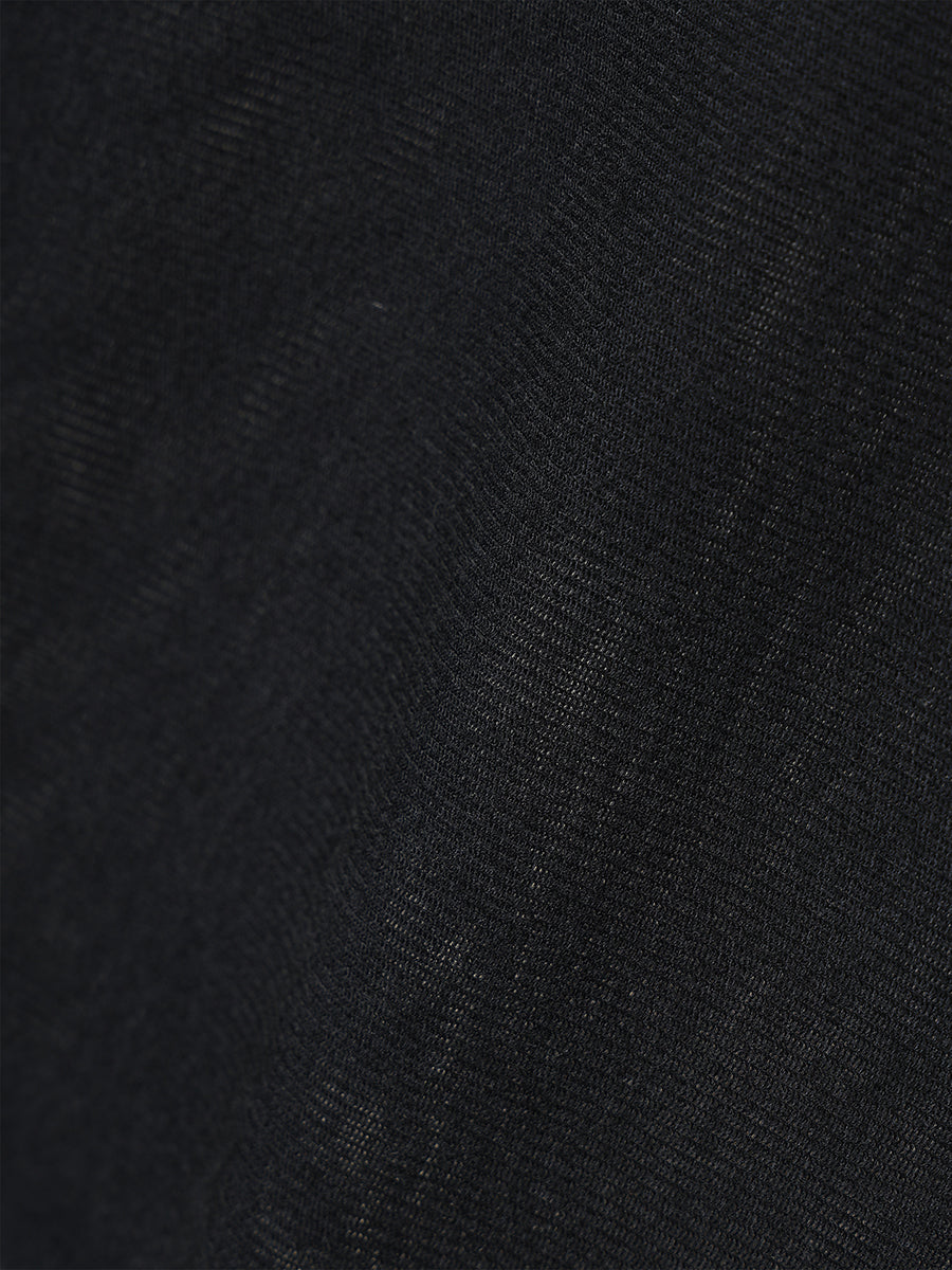 バックオープンシアーカットトップス