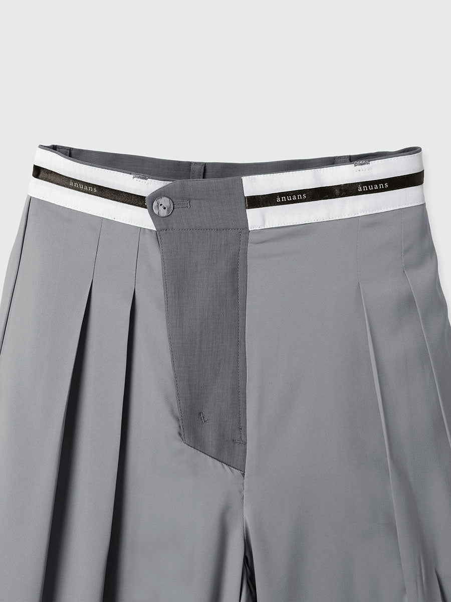 ツータックワイドパンツ