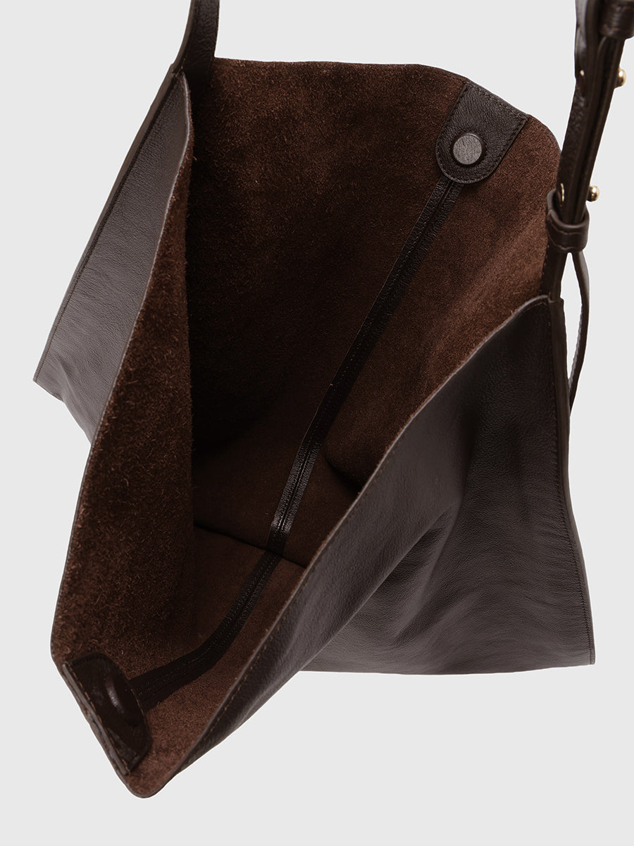 レザーラージショルダーバッグ