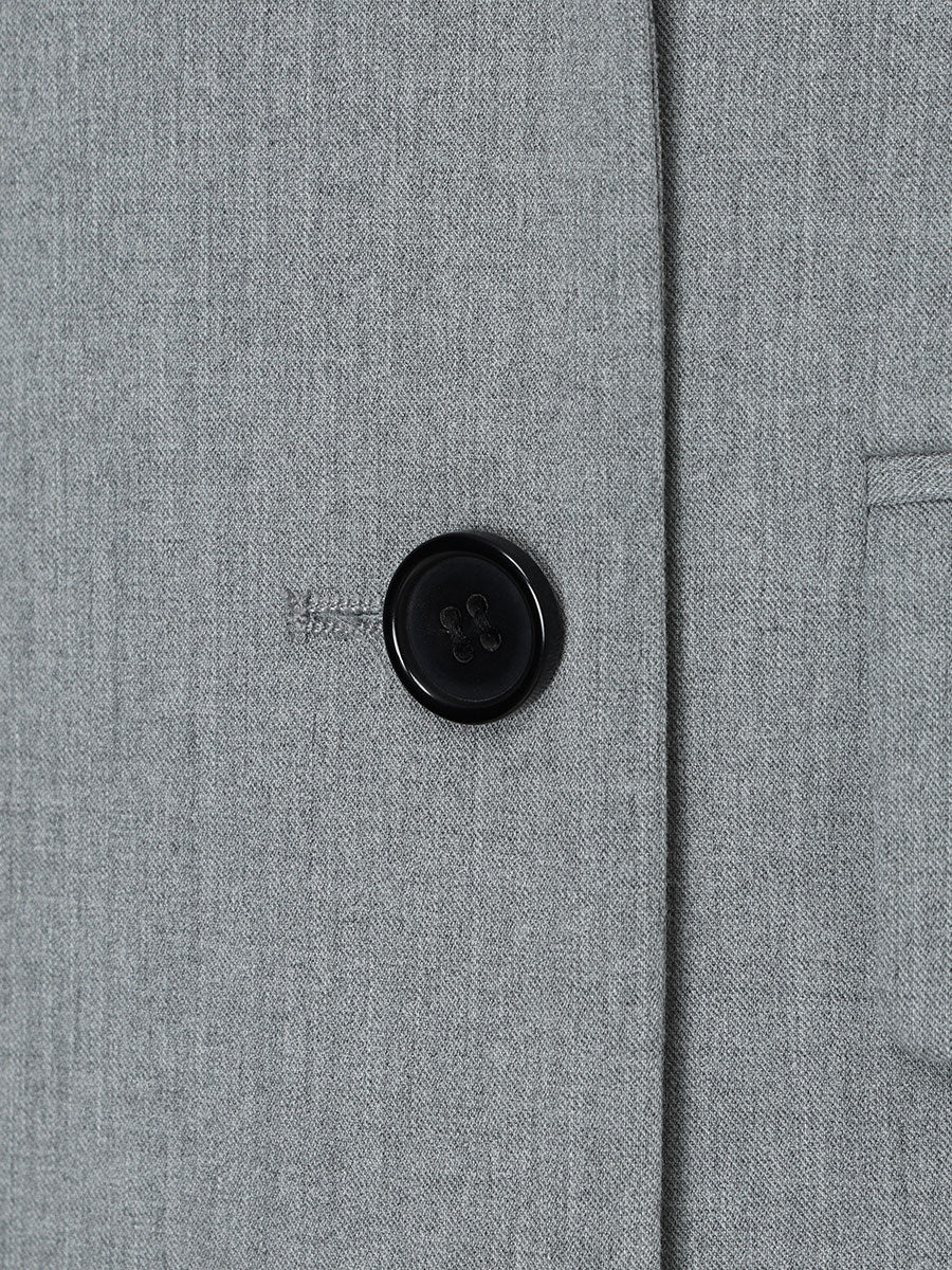 ピークドラペルダブルジャケット