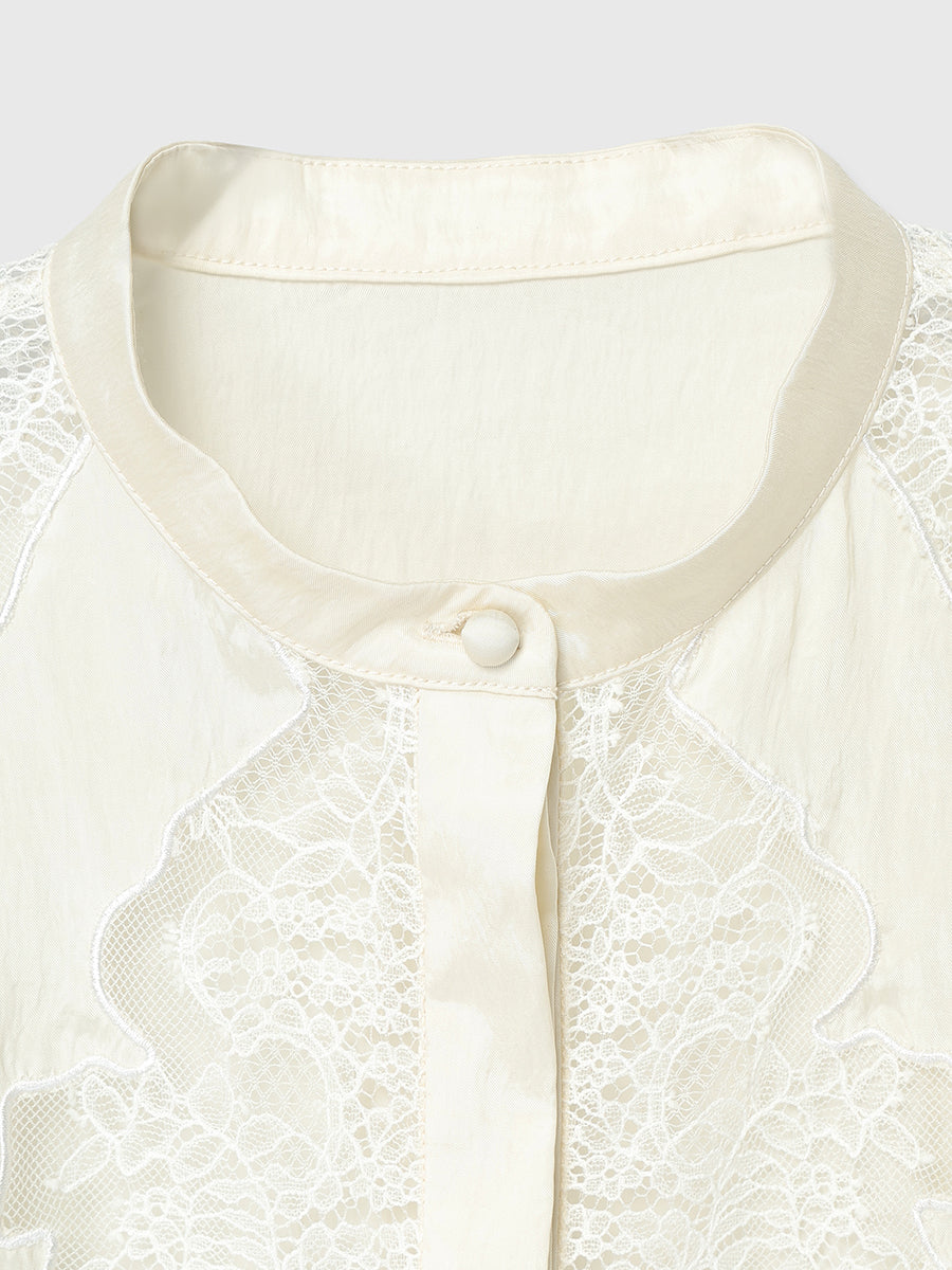 レースフレームボリュームブラウス